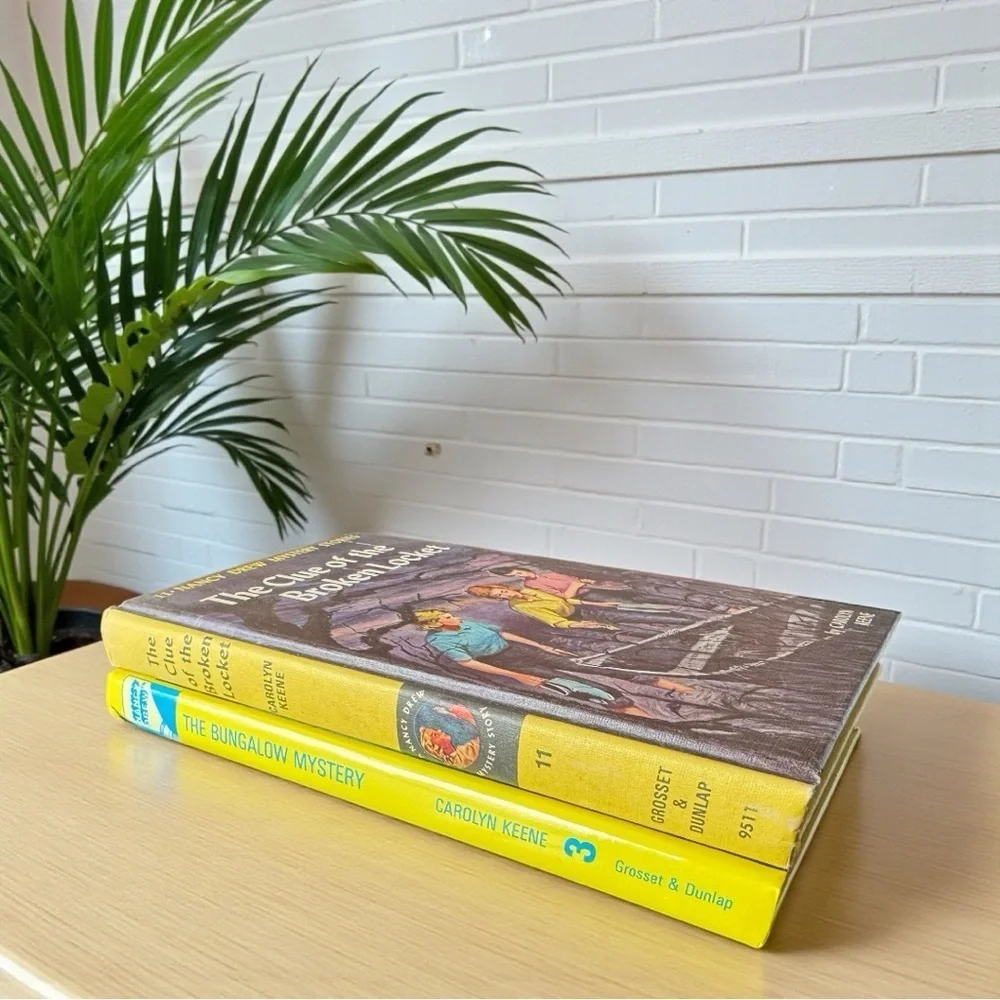 Nancy Drew Mystery Stories – Hardcover Book Duo (Vintage Style)